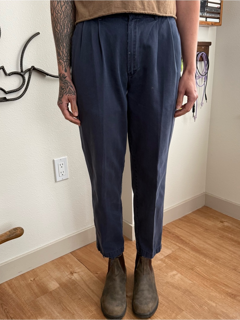 Vintage 90s Tommy Hilfiger Navy Blue Pleated Chino Trousers ~ 26 x 27